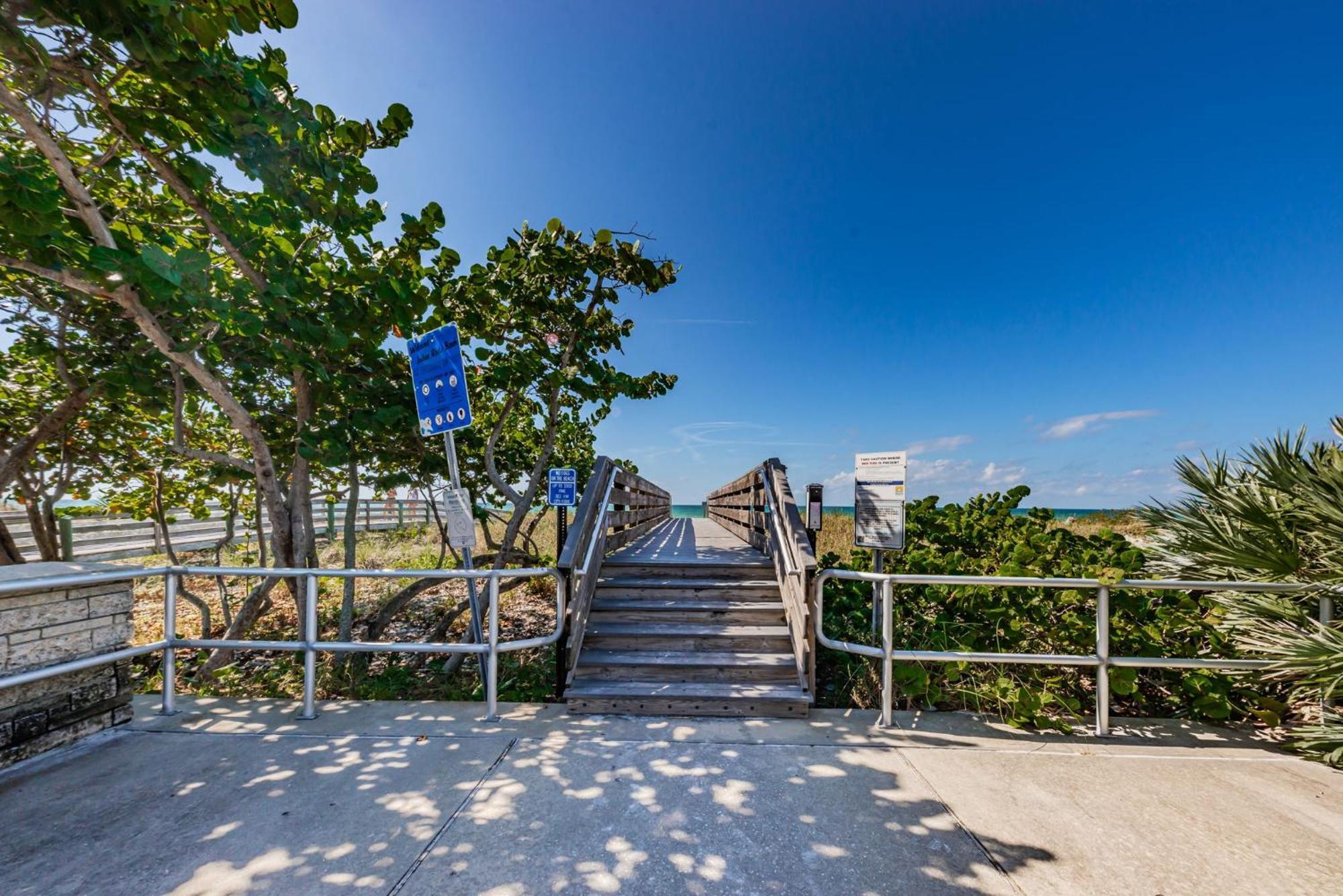 Sandcastle North Unit #403 Clearwater Beach Exterior photo
